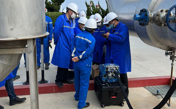 PF-300便攜式甲烷、總烴和非甲烷總烴分析儀現場測試